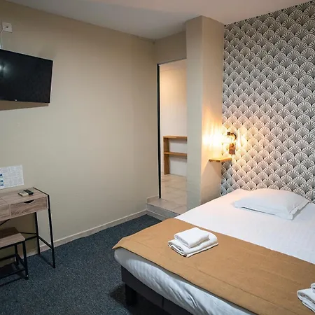 De La * イエール