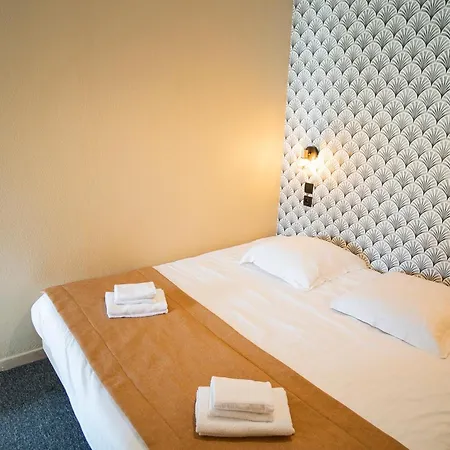 De La Hotel