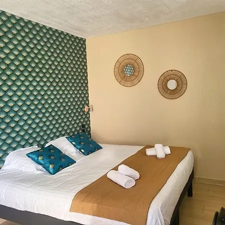 Hotel De La Hyères